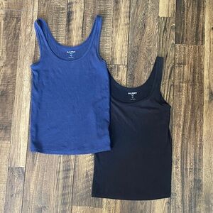 Old Navy Women's Tank Tops in Blue and Black